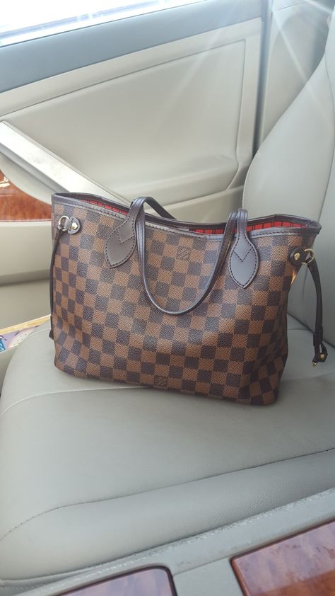 Louis Vuitton Neverfull Damier, Louis Vuitton Neverfull Pm, Louis Vuitton Speedy 30, Lv Handbags, Damier Ebene, Vuitton Neverfull, Autumn Aesthetic, Vuitton Bag, Louis Vuitton Bag Neverfull