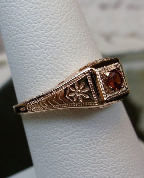 Geometric ring designs