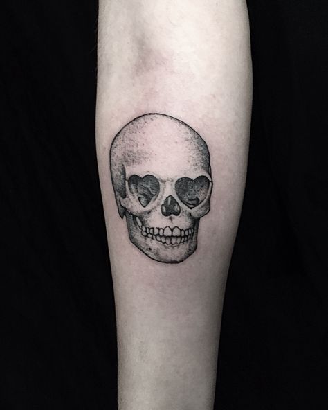 Skull Tattoo Women, Skull And Heart Tattoo, Small Skull Tattoo For Women, Tiny Skulls Tattoo, Skulls In Heart Tattoo, Skull Bones Tattoo, Minimalist Skull Tattoo, Tiny Skull Tattoo Simple, Dainty Skull Tattoo