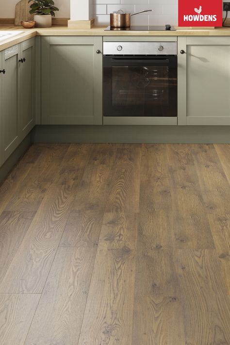 Wood Laminate Flooring Kitchen, Wooden Kitchen Flooring Ideas, Kitchen Flooring Ideas Laminate, Oak Kitchen Flooring, Kitchen Wooden Floor, Laminate Kitchen Flooring, Oak Floor Kitchen, Wooden Kitchen Floor, Kitchen Cupboard Colours