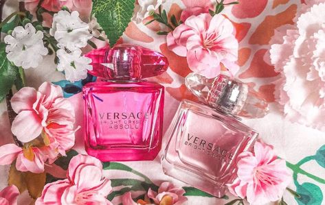 Versace Bright Crystal Absolu Vs Bright Crystal: Comparison Versace Bright Crystal Perfume, Perfume Campaign, Versace Bright Crystal Absolu, Versace Parfum, Bright Crystal Absolu, School Wishlist, Customer Profile, Perfume Testers, Versace Perfume