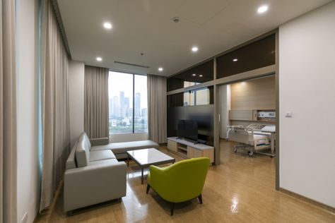 Private Hospital Room, Healthcare Snapshots, Nice Hotel, School Building Design, Healthcare Architecture, Hospital Interior, Hospital Room, Private Hospitals, Green Palette