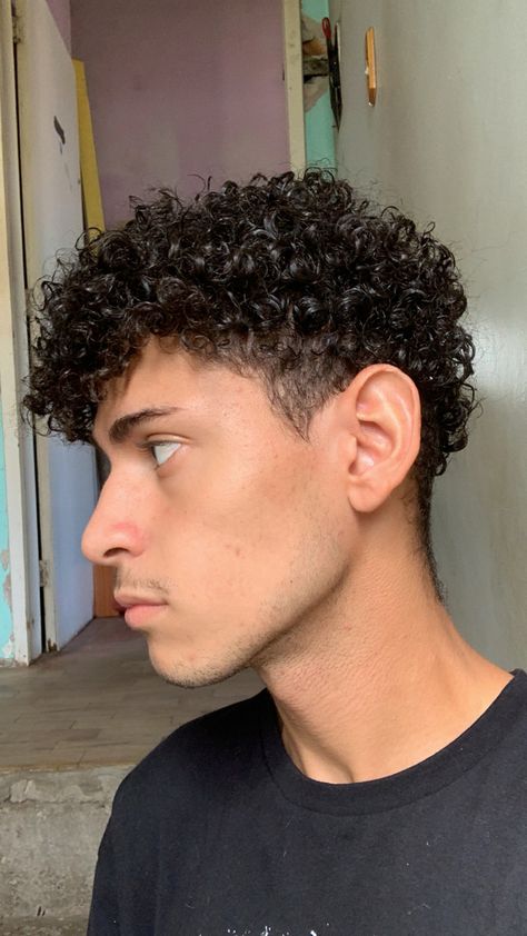 Mixed Curly Hair Men Haircut, Curly Head Hairstyles Men, 3b Mens Hairstyles, Short Curly Afro Hairstyles Men, 3b Curly Haircut Men, Type 3b Curly Hair Hairstyles Men, 3b Mens Haircut, Short 3b Hair Men, Black Curly Hairstyles Men