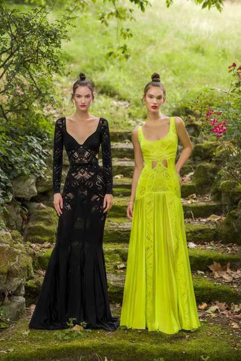 Zuhair Murad Resort 2024 [PHOTOS] Murad Zuhair, Zuhair Murad Resort, Fashion Week Dresses, Resort 2024 Collection, Zuhair Murad Haute Couture, Knit Lace Dress, Resort 2024, Zuhair Murad, Business Casual Outfits