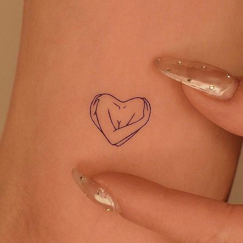 Tato Henna, Muster Tattoos, Small Pretty Tattoos, Petite Tattoos, Tasteful Tattoos, Hand Tattoos For Women, Small Hand Tattoos, Classy Tattoos, Discreet Tattoos