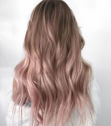 35 Charming Rose Gold Hair Colors Rose gold hair,hair colors,hairstyle ideas. Pastel Toner For Blonde Hair, Rose Gold And Blonde Hair, Gold Blonde Hair, Rose Gold Hair Ombre, Rose Gold Hair Blonde, Brown Hair Shades, Gold Hair Colors, Hair Color Rose Gold, Hair Toner