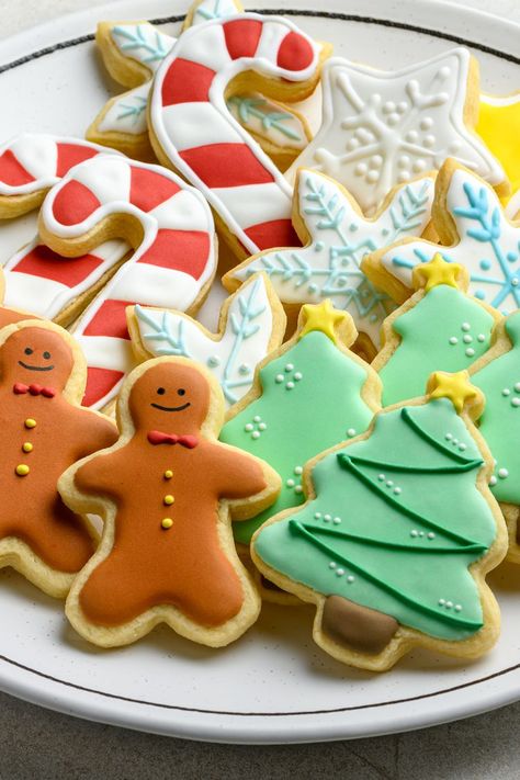 Best Soft Christmas Cookies Soft Chewy Christmas Cookies, Christmas Shaped Cookies, Colorful Christmas Cookies, Christmas Cookies Star, Soft Christmas Cookies, Christmas Cut Out Cookies, 2023 Cookies, Cookies 2023, Soft Sugar Cookie Recipe