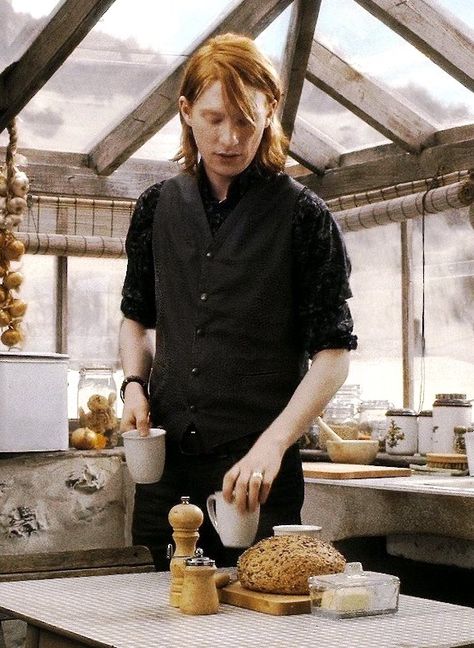 Bill Weasley, A Man, On Twitter, Twitter