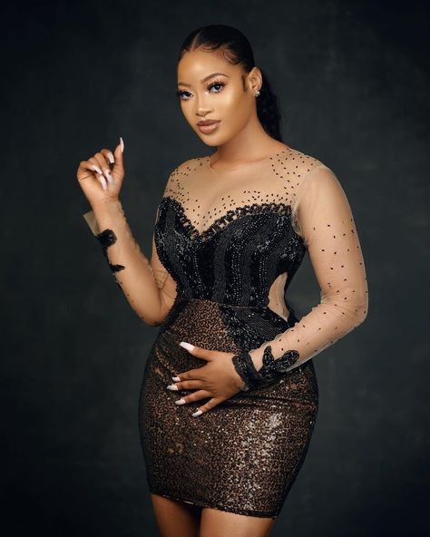 Corset Lace Asoebi Short Dress, Corset Dress For Birthday Shoot, Short Gowns For Birthday Shoot, Short Lace Corset Gown Styles Nigerian, Short Dress For Birthday Shoot, Dinner Party Dress Classy Short, Short Corset Lace Gown, Lace Dress Classy For Wedding Guest, Dinner Gowns Nigerian Short