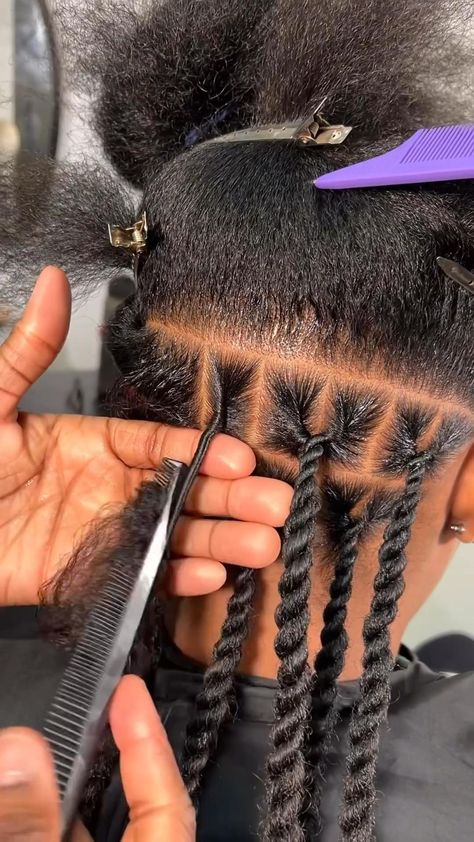 Invisible Locs, Hair Twists Black, Boy Braids Hairstyles, Lemonade Braids Hairstyles, African Hair Wrap, Cornrows Braids For Black Women, Parting Hair, Braids For Boys, Short Box Braids Hairstyles