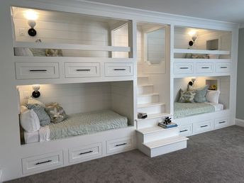 Kids 3 Beds Room, Beautiful Big Bedrooms, Bed For 4 Kids, Built In 4 Bunk Beds With Stairs, Built In Beds For Kids Small Room, 3 Beds In One Room, 4 Bed Bunk Bed, Bedroom For 4 Kids, 3 Kid Bedroom