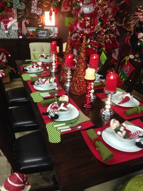 Elf Christmas Table Decorations, Elf Table Decorations, Elf Workshop, Trees And Trends, Workshop Table, Christmas Tables, Elf Christmas Decorations, Holidays Ideas, Christmas 2023