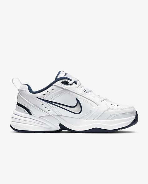 Nike Air Monarch IV Zapatillas de entrenamiento - Hombre. Nike ES Air Monarch Iv, Nike Air Monarch Iv, Nike Air Monarch, Air Shoes, Dr Shoes, Mens Training Shoes, Bling Shoes, Shoe Nike, Hype Shoes