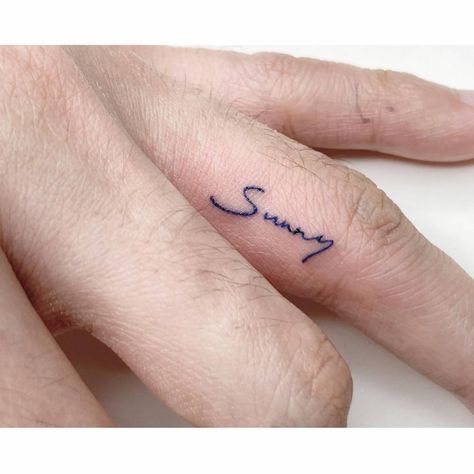 Sunny Name Tattoo Design, Sunny Name Tattoo, Sunny Tattoo Name, Sunny Tattoo, Word English, Artists Studios, Cursive Tattoos, Piercing Inspo, Lettering Tattoo