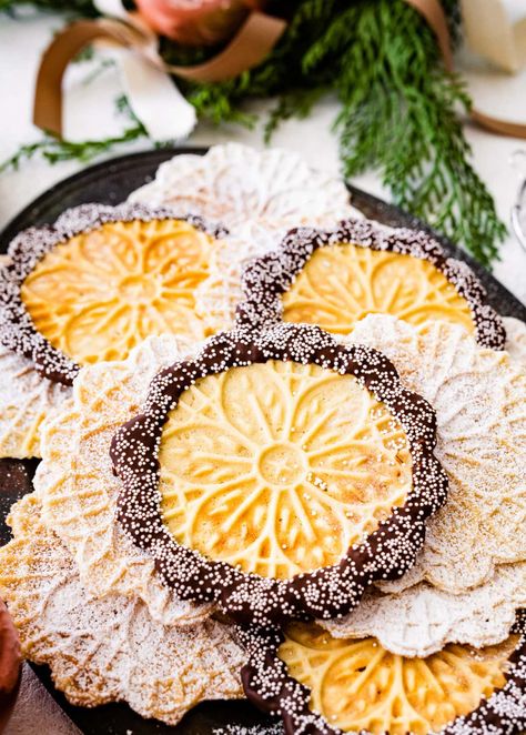 Best Pizzelle Cookies Recipe (Classic Italian Cookie) Pizzelle Cannoli Recipe, Pizzelle Filling, Pizzelle Cookies Recipe, Pizzle Cookies Pizzelle Recipe, Pizelle Cookies Recipes Christmas, Traditional Cookie Recipes, Pizzelles Recipe Italian, Pizelle Cookies Recipes, Pizzelle Recipe Italian