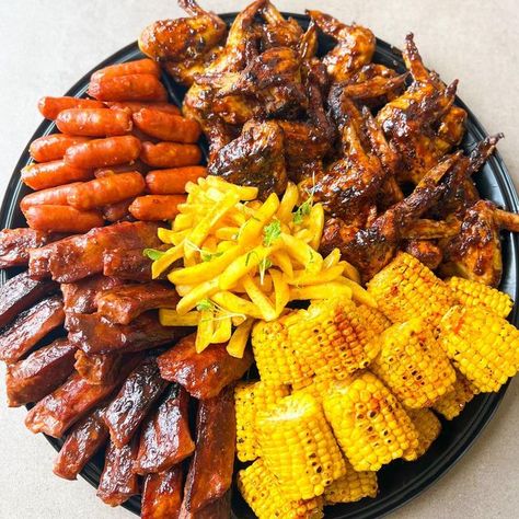 Lakies Bites on Instagram: "We are now taking Orders for PLATTERS!!!😃 You get to make your own Platter by choosing what you would like on it. Please kindly view the pricelist on our Story Highlights 😊. To place your order: Website: www.lakiesbites.com Email: info@lakiesbites.com Whatsapp: +27810073595 #platter #platters #plattergoals #platterporn #meatplatter #cocktailplatter #partyideas #food #snacks #lightmeals #fingerfood #yummy #foodporn #chef #sachefs #zimchefs #johannesburg #pretoria Platter Menu Ideas, Homemade Platter Ideas, Meat Platers Ideas, Nigerian Food Platters, South African Food Platters, African Food Buffet, Big Plate Of Food, Platter Ideas Party Meat, Savoury Platters Finger Foods