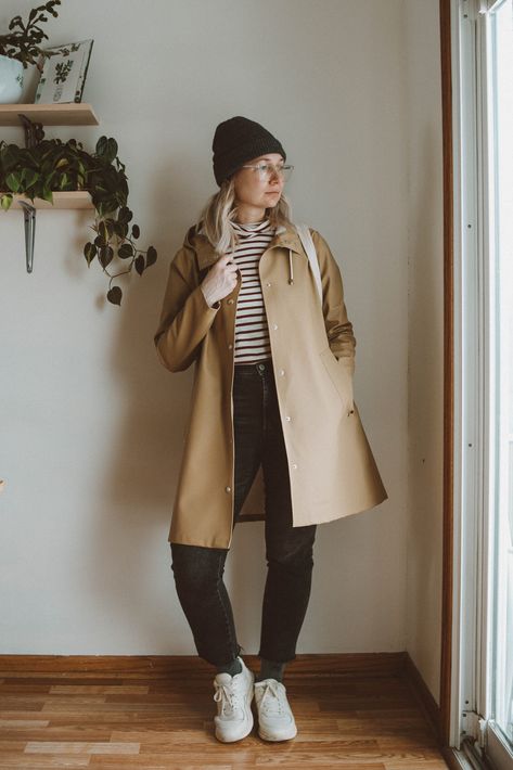 Stutterheim Raincoat Review + 5 Styling Ideas | Truncation    #stutterheimraincoatreview #everlanesneakers #gapdenim #stripedturtleneck #madewellstyle Outfit With Raincoat, Stutterheim Raincoat Women, Rains Raincoat Outfit, Raincoat Outfit Woman, Stutterheim Raincoat Outfit, Styling A Raincoat, Tan Rain Coat Outfit, Cute Rain Coats For Women, Portland Outfits Winter