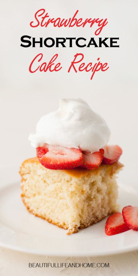 Whip up this easy strawberry shortcake recipe from scratch for a delicious dessert any time of the year! This easy yellow cake is essential to have in your repertoire! Shortcake Cake Recipe, Easy Strawberry Shortcake Recipe, Strawberry Shortcake Recipe Easy, Cupcakes Fruit, Mousse Au Chocolat Torte, Strawberry Shortcake Recipe, Easy Strawberry Shortcake, Fruit Platters, Cheesecake Oreo