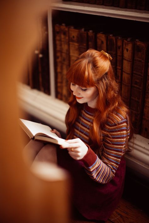 Library Photo Shoot, Cozy Library, Library Inspiration, Dress Cottagecore, Portrait Photoshoot, Gloomy Day, Cottagecore Dress, Grad Photos, Girl Reading