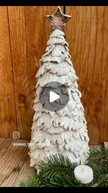 Hand Built Pottery Trees, Holiday Pottery, Pottery Artist, Ceramics Design, Pottery Videos, Hand Building, Keramik Design, Porcelain Tableware, Hand Built Pottery