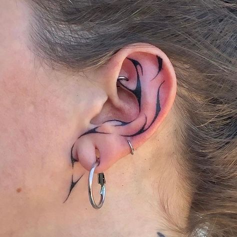 Behind Ear Tattoo Design, Under Chin Tattoo, 8 Ball Tattoo, Stylist Tattoos, Discreet Tattoos, Dark Tattoo, Feminine Tattoos, Dope Tattoos, The Ear