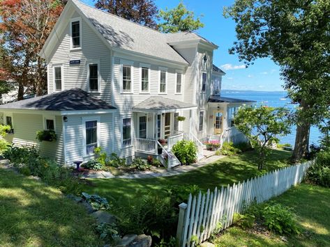 Maine Waterfront Cottage Rentals | Vacation Homes | Belfast, Camden, Northport Maine Coast House, Maine Houses Cottages, New England Coastal Cottage, Houses In Maine, Maine Coastal Homes, Nantucket Cottage Interiors, Maine Architecture, Maine Beach House, Coastal Cottages