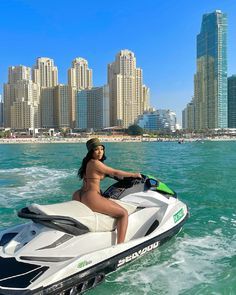 Aaliyah Jay shared a post on Instagram: “📍Abu Dhabi On The Jet Ski’s” • Follow their account to see 1,846 posts. Aaliyah Jay, Ideas Para Fotos, Vacation Goals, Girls Vacation, Rich Girl Lifestyle, Vacation Mood, Black Travel, Dream Lifestyle, Beach Poses