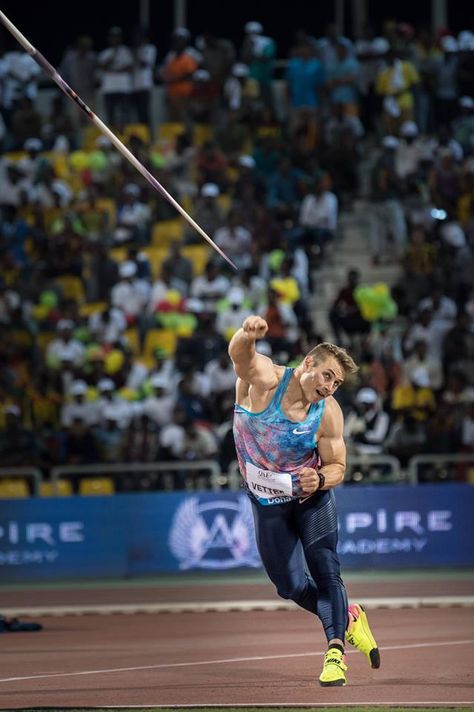 JOHANNES VETTER 88.74M – FIRST DIAMOND LEAGUE VICTORY! | JAVELIN THROW MAGAZINE ONLINE Throwing Javelin Pose, Javelin Throw Aesthetic, Throwing Pose Reference, Throwing Pose, Field Athletes, Javelin Throw, Action Pose Reference, Anatomy Poses, Human Reference