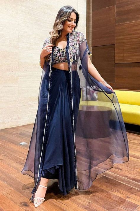 Dresses For Diwali, Function Dresses, Trendy Outfits Indian, Lehenga Designs Simple, Fancy Sarees Party Wear, Traditional Indian Dress, Fancy Dresses Long, Indian Dresses Traditional, Trendy Dress Outfits