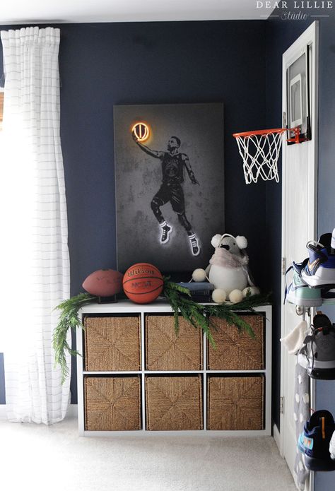 Neutral Basketball Room, Sport Themed Room, Basketball Toddler Room, Jersey Hanging Ideas, Modern Sports Bedroom, Boys Sports Themed Bedroom, Teen Boy Basketball Bedroom, Boy Themed Rooms, Boy Basketball Room