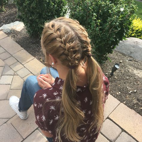 Undercut French Braid, French Braid Going Into Ponytail, Two Sides French Braid, Hair Styles With French Braid, Two French Braids Hairstyle, French Braid From Front View, French Brades Hairstyles, French Braids To Ponytail, French Braids On Yourself