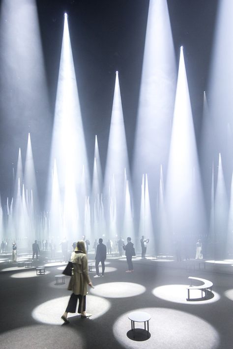 Conception Scénique, Bühnen Design, Blitz Design, Light Art Installation, Sou Fujimoto, Japanese Architect, Scenic Design, Art Installation, Exhibition Space