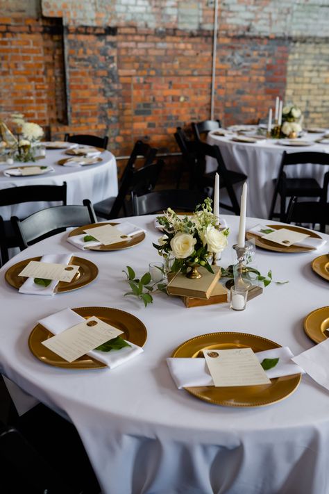 Wedding Centerpiece With Books, Book Stack Centerpieces Wedding, Books And Bud Vases Wedding, Wedding Table Centerpieces Books, City Wedding Centerpieces, Wedding Centerpieces Books And Flowers, Wedding Centerpiece Books, Books Wedding Centerpieces, Books And Flowers Centerpiece