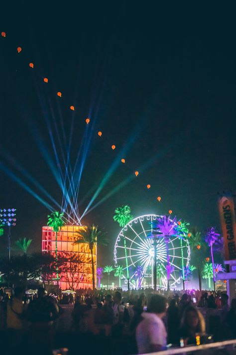 Check this out! via @AOL_Lifestyle Read more: https://www.aol.com/article/entertainment/2018/04/19/best-and-worst-of-coachella-2018-without-beyonce/23415619/?a_dgi=aolshare_pinterest#fullscreen Coachella Aesthetic, Coachella 2018, Coachella Party, Coachella 2019, Life Vision, Life Vision Board, Fun Fair, Coachella Festival, Beyonce