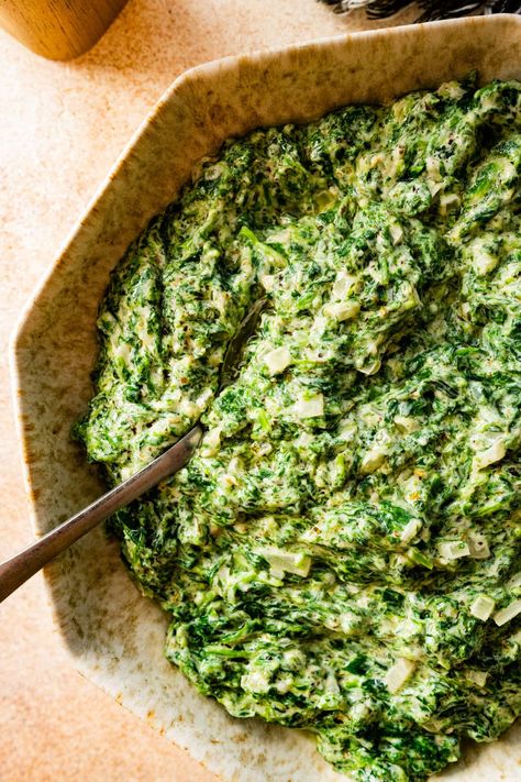 Best Steakhouse Creamed Spinach Recipe (Easy) Boston Market Creamed Spinach, Best Creamed Spinach, Steakhouse Creamed Spinach Recipe, Steakhouse Creamed Spinach, Spinach Dishes, Creamed Spinach Recipe Easy, Best Creamed Spinach Recipe, Easy Spinach Recipes, Cream Spinach