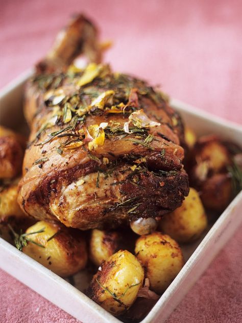 Best roast leg of lamb http://www.jamieoliver.com/recipes/lamb-recipes/best-roast-leg-of-lamb/#WrZAR3PMoH2YVVvA.97 Meaty Meals, Roast Leg Of Lamb, Lamb Leg Recipes, Best Roast, Louisiana Kitchen, Roasted Lamb, Meat And Potatoes, Roast Lamb Leg, Lamb Recipe