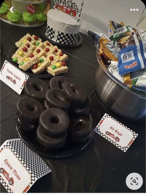 2 Fast 2 Furious Dessert Table, 2nd Bday Car Theme, Race Car Birthday Snack Ideas, Racing Bday Theme, Two Fast Birthday Party Snacks, Cars Theme Birthday Party Food Snacks Ideas, Race Theme Dessert Table, Racing Theme Food, Fast And Furious Food Ideas