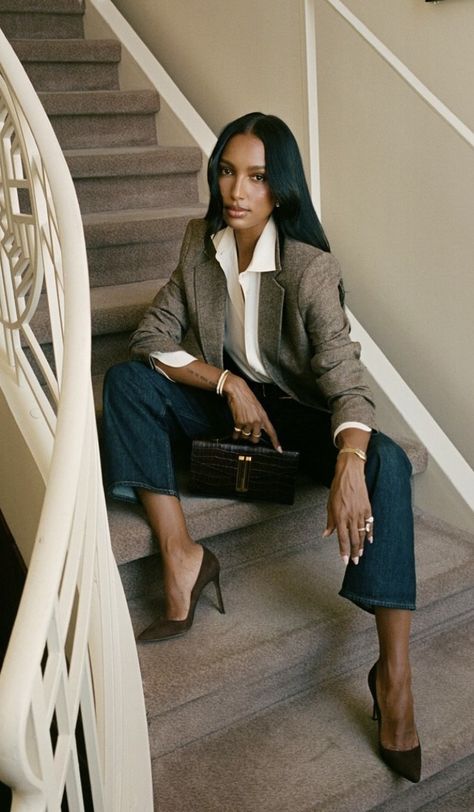 Jasmine Tookes Aesthetic, Mom Aesthetic Outfit, Jasmin Tookes, Celebrity Magazines, Jasmine Tookes, New Paris, Neutral Outfit, Outfit Goals, Business Casual Outfits