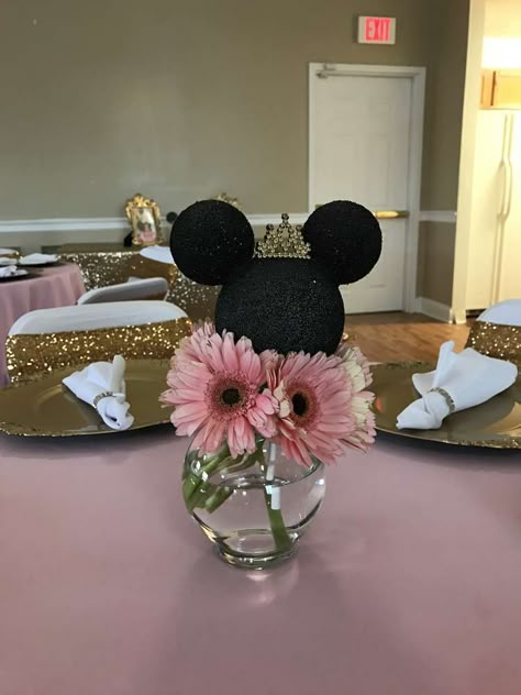 Minnie Mouse Birthday Party Ideas Centerpieces, Simple Minnie Mouse Centerpieces, Minnie Mouse Theme Centerpieces, Oh Twodles Birthday Centerpieces, Minnie Mouse First Birthday Centerpieces, Minnie Mouse Birthday Decoration Ideas, Minnie Mouse Centerpieces 2nd Birthday, Pink Mini Mouse Birthday Party Ideas, Minnie Mouse Birthday Party Ideas 1st Decoration Center Pieces