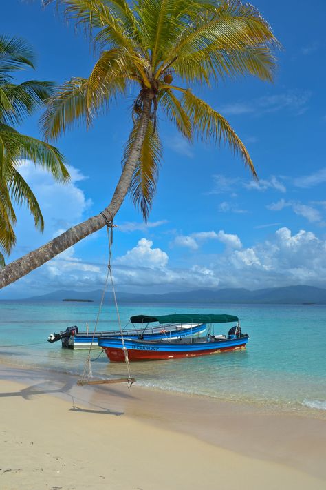 Kuanidup Island, San Blas Islands, Panama. Photo credit: Jenny McIver Panama San Blas, Panama Aesthetic, Panama Trip, San Blas Islands, Panama Travel, San Blas, Travel List, Future Travel, Round Trip