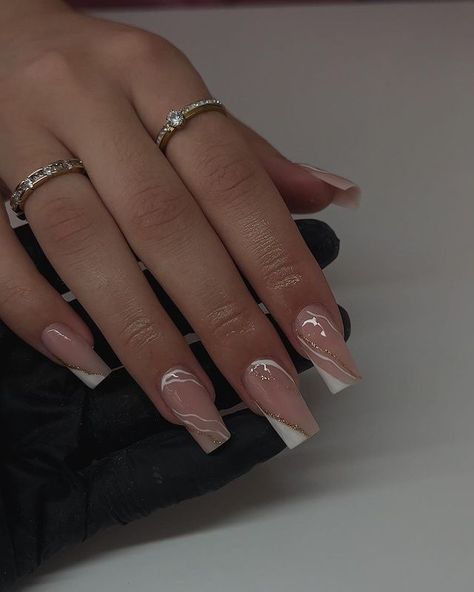 White Nails With Designs, Nagel Tips, Girly Acrylic Nails, White Acrylic Nails, French Tip Acrylic Nails, Classy Acrylic Nails, Short Square Acrylic Nails, Nails White, Acrylic Nails Coffin Pink