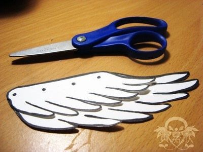 Diy Removable Shoe Wings · How To Make A Shoe Clip · Drawing, Construction, and No-Sew on Cut Out + Keep Percy Jackson Costume, Persephone Costume, How To Make Wings, Minion Shoes, Upcycle Shoes, Shoe Wings, God Hermes, Concept Shoes, Costume Concepts