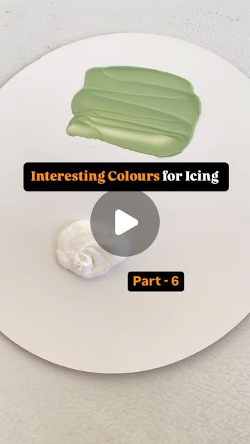 Sage Icing Color, How To Make Sage Green Buttercream, How To Make Sage Green Icing, Green Colour Cake, Sage Green Buttercream, Cake Verde, Sage Green Cake, Pitch Colour, Colour Sage Green