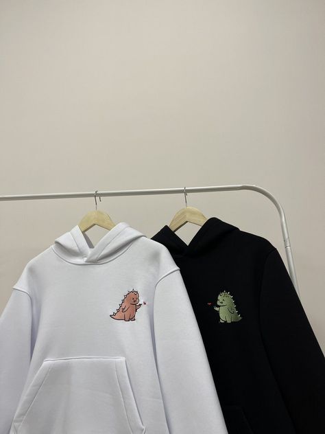 Matching Dino Hoodies Couple, Matching Dino Hoodies, Same Clothes Couple, Matching Crewnecks For Couples, Cute Matching Sweaters, Matching Hoodies Ideas, Matching Couple Items, Matching Couple Sweatshirts Hoodie, Cute Matching Sweatshirts For Couples