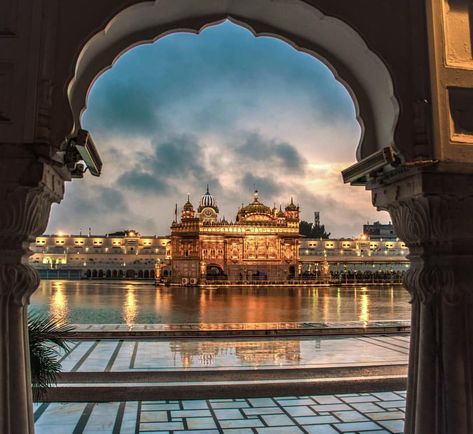 Shri Harmander Sahib  Golden Temple  Amritsar Shri Darbar Sahib Pics, Golden Temple Amritsar Photography Hd, Harminder Sahib Golden Temple, Golden Temple Hd Wallpaper, Harminder Sahib Golden Temple Wallpaper, Amritsar Wallpaper, Golden Temple Aesthetic, Gurudwara Photography, Darbar Sahib Golden Temple