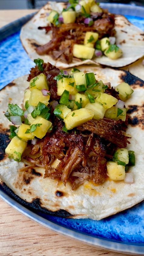 Shredded Pork Tacos, Tacos With Pineapple Salsa, Tacos With Pineapple, Pork Carnitas Tacos, Carnitas Tacos, Pineapple Pork, Carnitas Recipe, Salsa Ingredients, Meatless Main Dishes