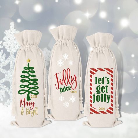 Shop my sale: 20% off on these holiday wine bags. Sale Ends November 30, 2021. Order by December 5 to get in time for Christmas #etsyfinds #etsysale #holidaygiftbags #winebags #letsgetjolly #jollyjuice #merryandbright https://etsy.me/3kRdD50 Canvas Wine Bag, Hangover Kit Bags, Bachelorette Party Bags, Custom Wine Bottles, Popup Shop, Personalized Bags, Party Favors For Adults, Kissimmee Florida, Wine Bags