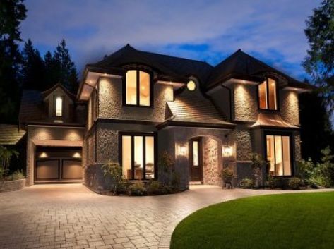 Top House Design, Real Estate Aesthetic, Estate Aesthetic, Aesthetic Boss Lady, Zillow Homes For Sale, Houses Los Angeles, West Vancouver Homes, Vancouver Homes, Luxurious Mansions