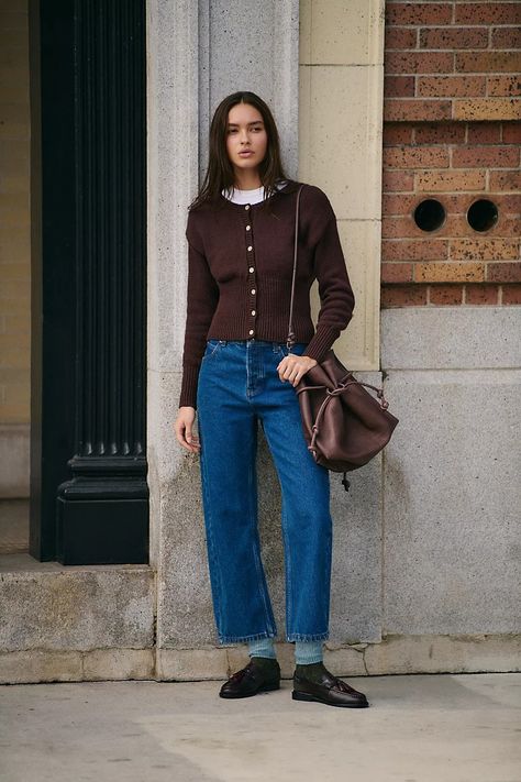 Hannah Sweater Cardi | Free People Cropped Flair Jeans Outfit, Alexa Chung Jeans, Cuffed Jeans Outfit, Flair Jeans Outfit, Barrel Jeans, Fall Streetwear, Flair Jeans, Clothing Guide, Free People Style