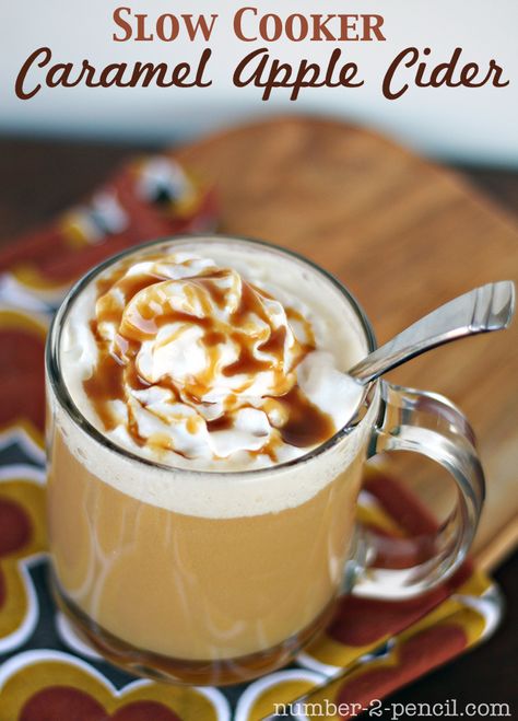 Slow Cooker Caramel Apple Cider~T~ A delicious fall warm up drink. Apple cider, cinnamon sticks, a good quality jarred caramel sauce ( I like Mrs. Richardson's) and whipping cream. Slow Cooker Caramel, Caramel Apple Cider, Apple Cider Caramels, Crock Pot Recipes, Sukkot, Milk Shakes, God Jul, Fall Drinks, Crock Pot Cooking